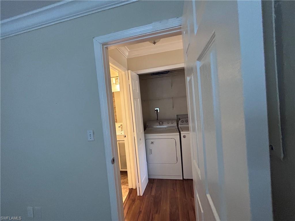 730 111th Avenue North Naples, FL 34108 - Photo 7 of 12