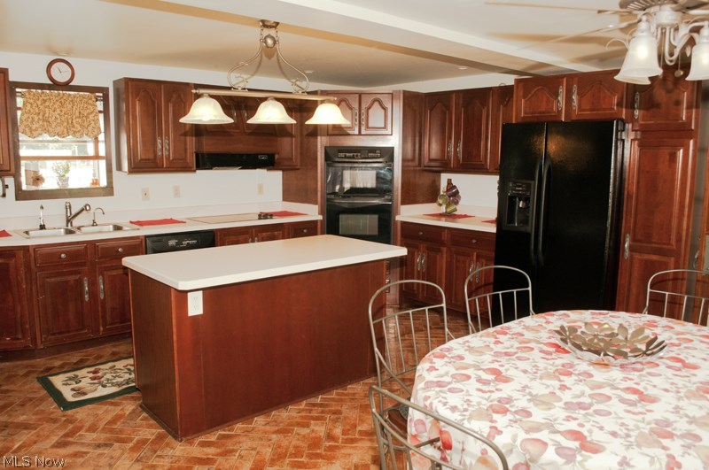 18120 Sheldon Road Brook Park, OH 44142 - Photo 7 of 18 Gallery Image 7