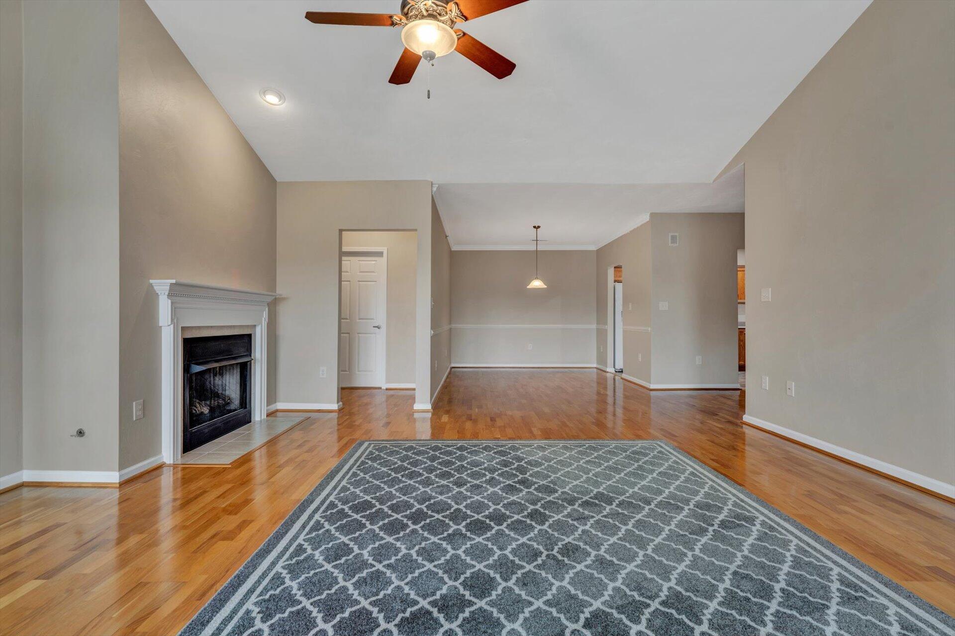 4448 Pheasant Ridge Road, Unit 407 Roanoke, VA 24014 - Photo 9 of 18 10-DSC0486