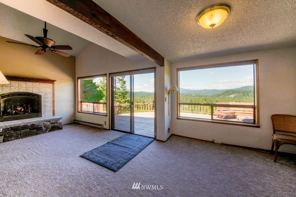 7961 Westside Road Cle Elum, WA 98922 - Photo 8 of 25 Gallery Image 8