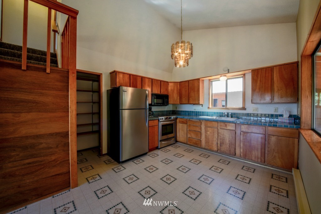 7961 Westside Road Cle Elum, WA 98922 - Photo 10 of 25 Gallery Image 10