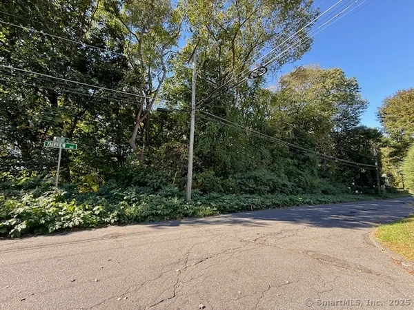 $120,000 | 111 Fairview Avenue, Watertown, CT 06779