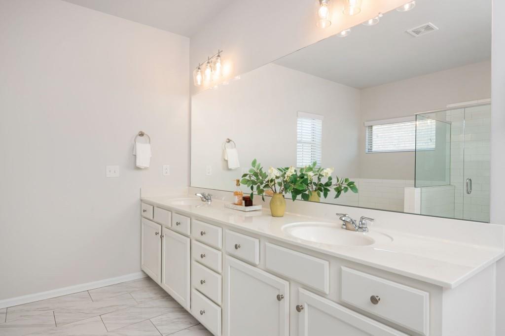 5250 Meridian Pass Cumming, GA 30028 - Photo 20 of 34