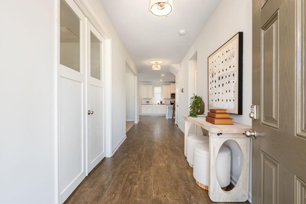 5250 Meridian Pass Cumming, GA 30028 - Photo 3 of 34