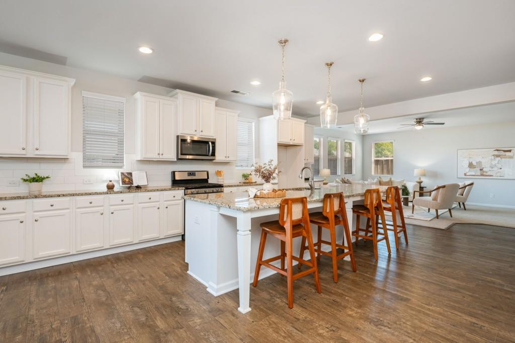 5250 Meridian Pass Cumming, GA 30028 - Photo 8 of 34