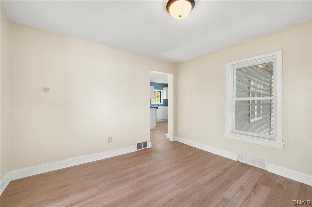 124 Prospect Street Sherrill, NY 13461 - Photo 13 of 47