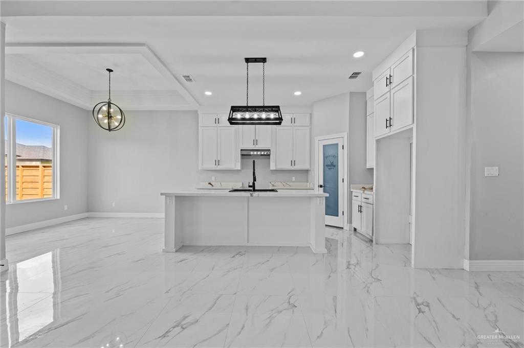 2613 East Conroe Road Edinburg, TX 78542 - Photo 14 of 18 Gallery Image 14