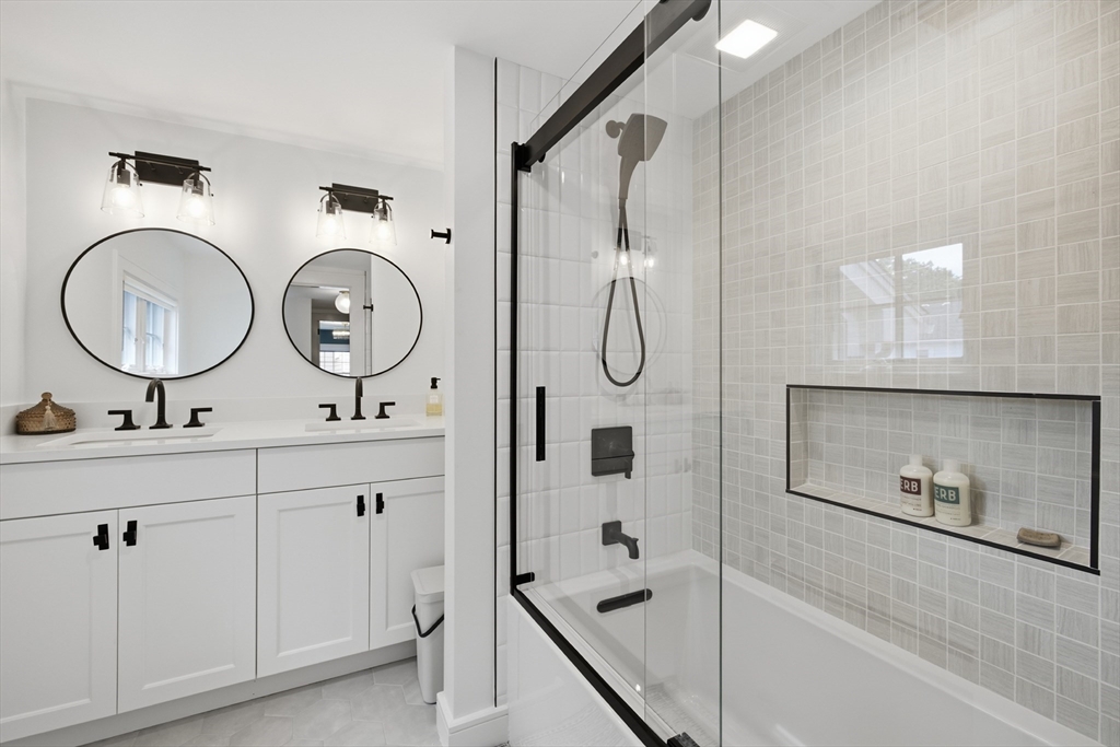 6 Lockway Road Andover, MA 01810 - Photo 18 of 41 Gallery Image 18