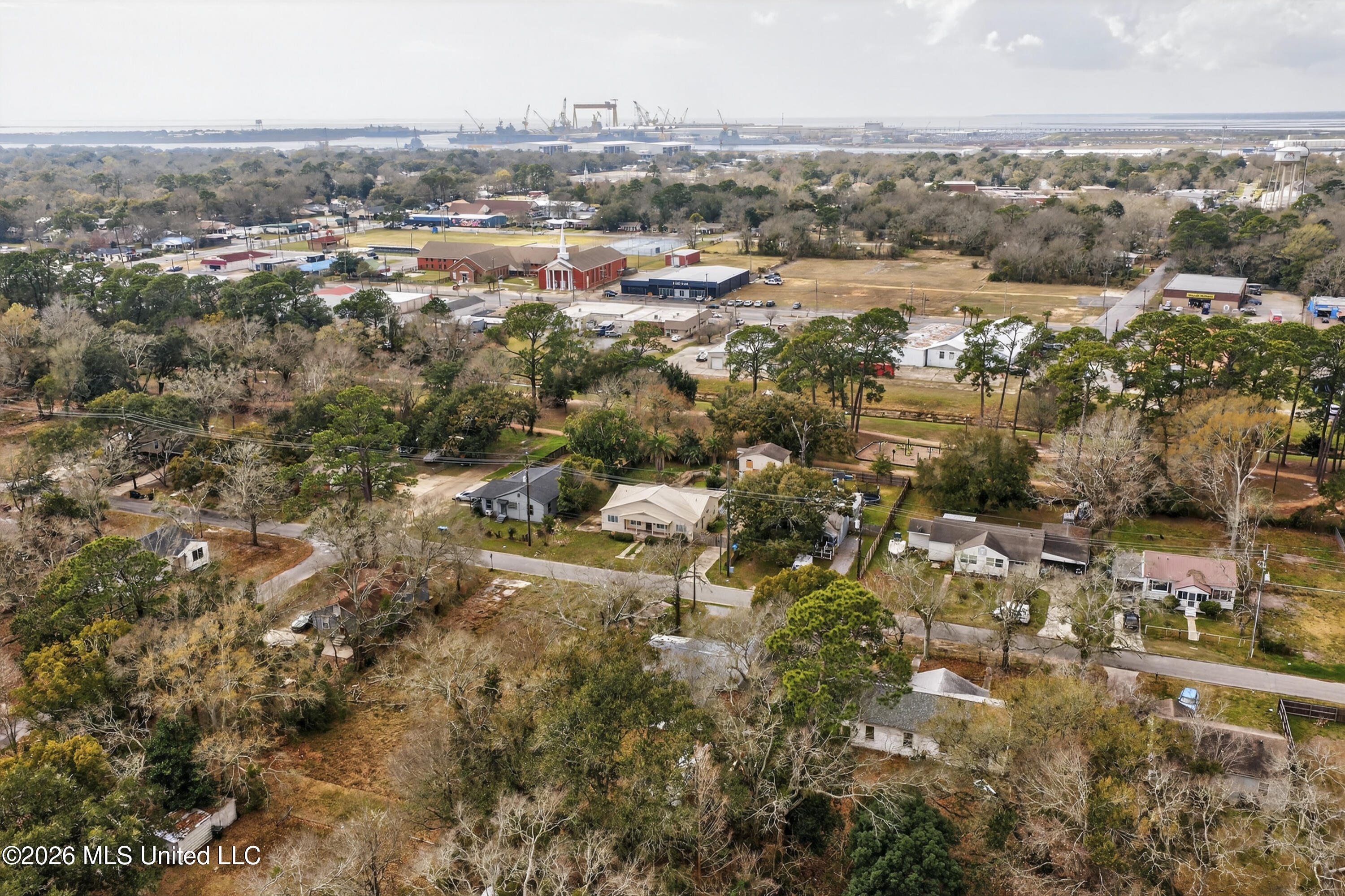 2210 8th Street Pascagoula, MS 39567 - Photo 30 of 31 IMG_8246