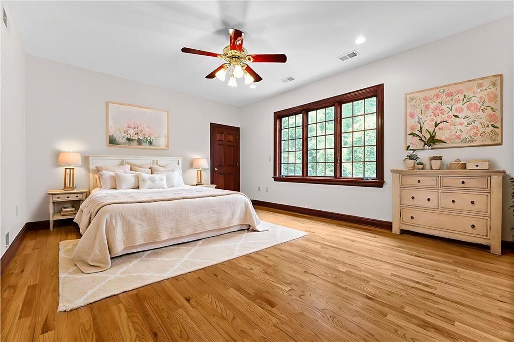 1060 Fox Chapel Road Pittsburgh, PA 15238 - Photo 36 of 50 4th bedroom