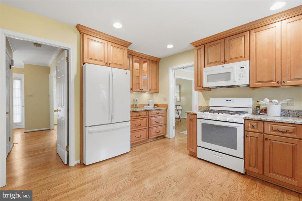 7824 Water Valley Court Springfield, VA 22153 - Photo 15 of 34