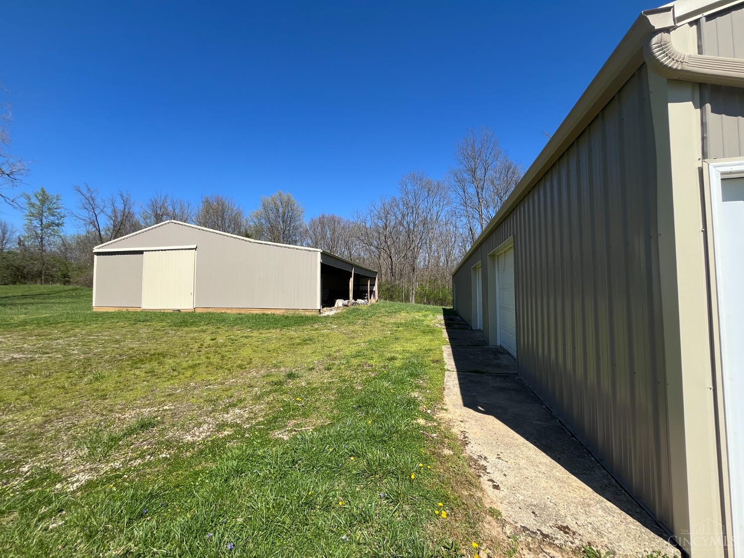 7080 Middleboro Road Blanchester, OH 45107 - Photo 7 of 12