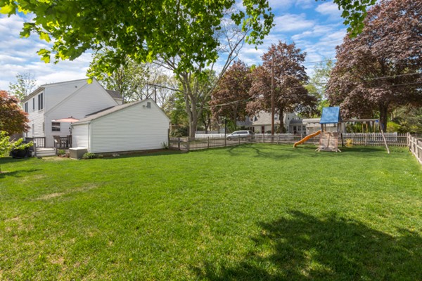 140 Hoover Road Needham, MA 02494 - Photo 18 of 18 Gallery Image 18