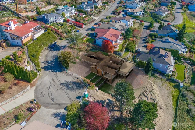 $980,000 | 38 Puget Drive, Steilacoom, WA 98388