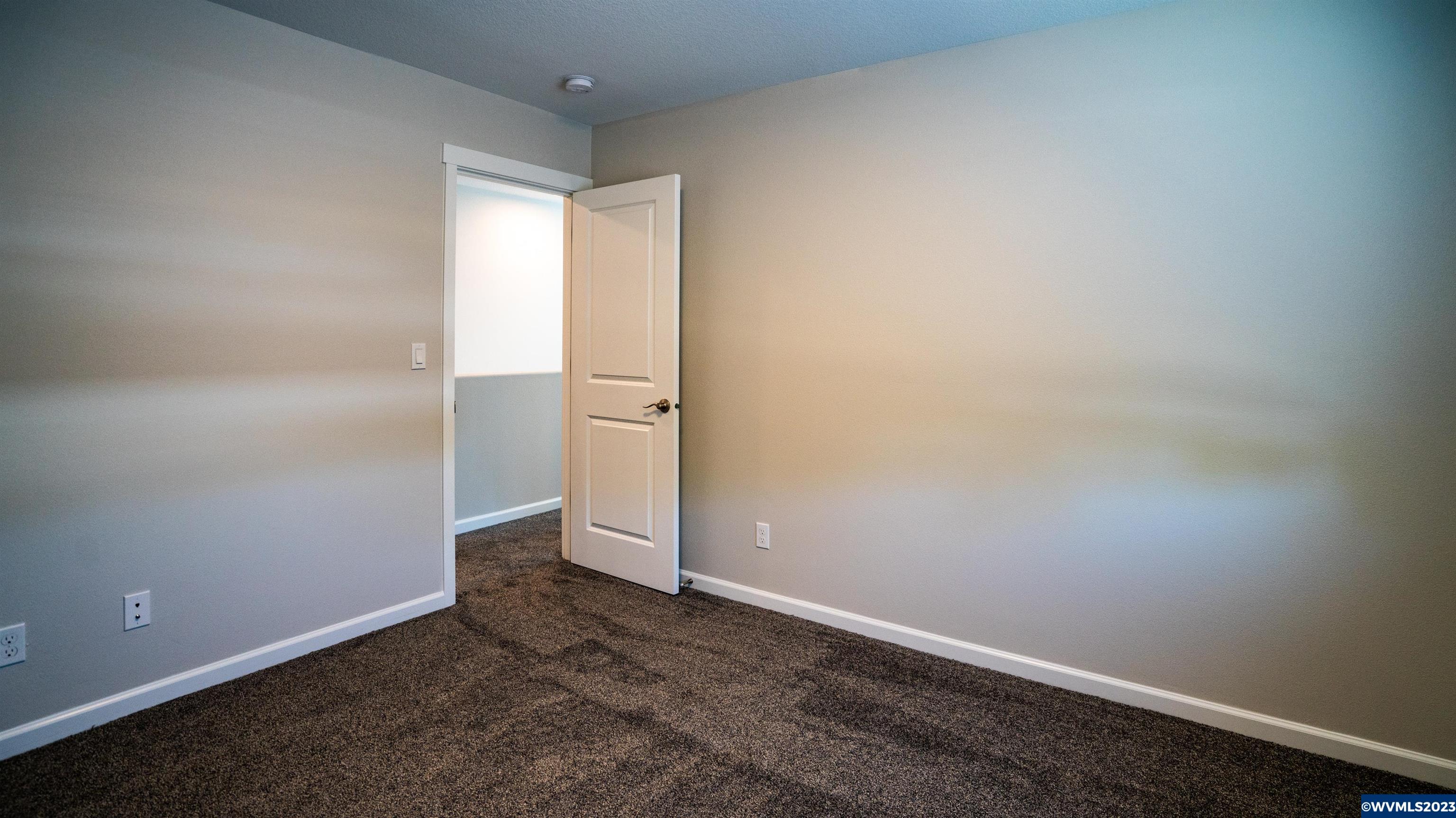 63 Sand Ridge Court Lebanon, OR 97355 - Photo 28 of 35