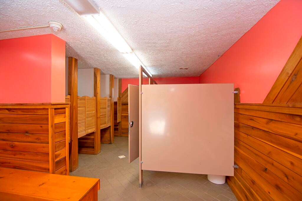 211 Oscar White Road Lansing, WV 25862 - Photo 32 of 101 Gallery Image 32