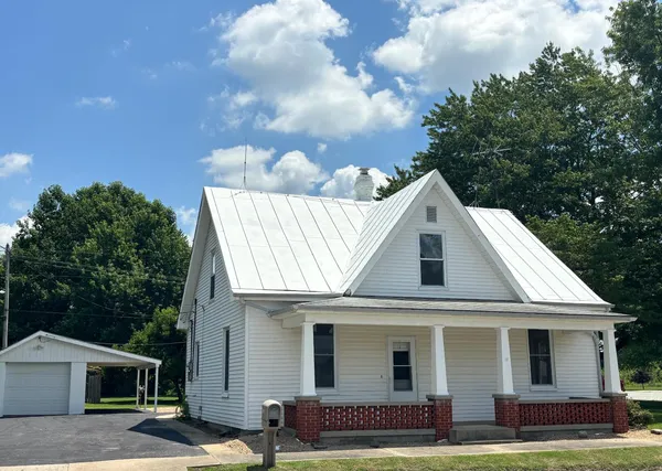 $210,000 | 5835 Highway 129, Versailles, IN 47042