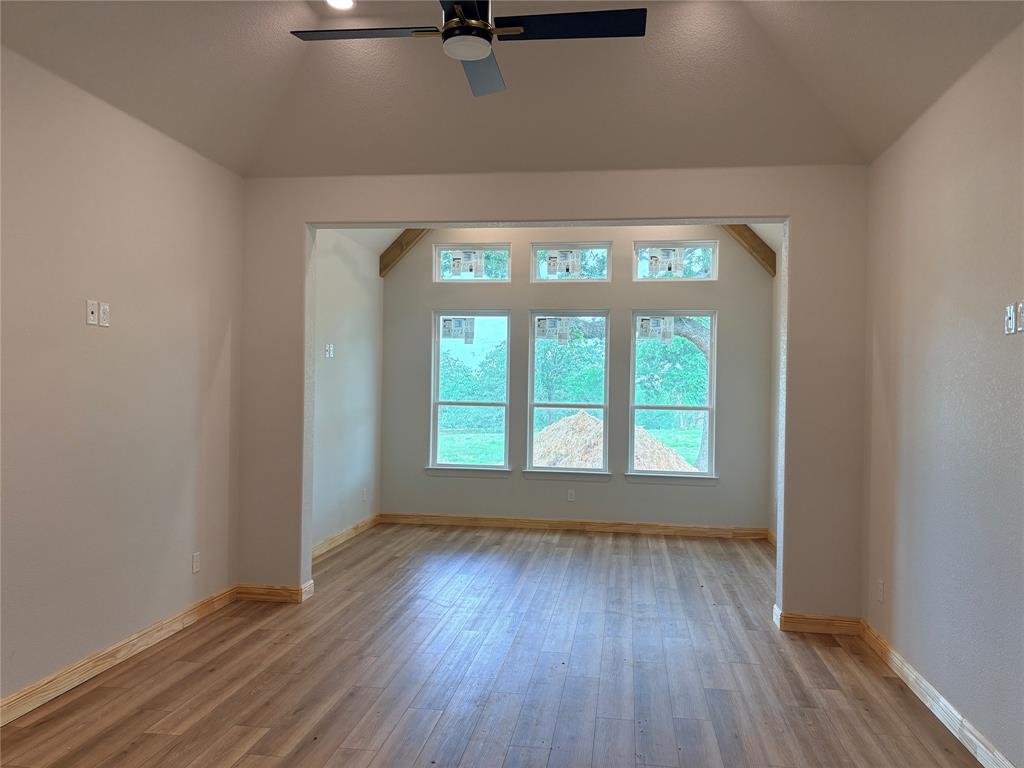 122 Guynell Ridge Decatur, TX 76234 - Photo 5 of 20