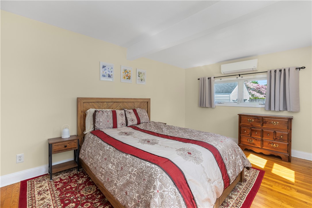 106 Martin Street Pawtucket, RI 02861 - Photo 18 of 33