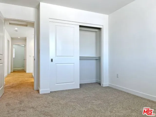 $3,695 | 7105 Tampa Avenue, Unit 7101, Reseda, CA 91335