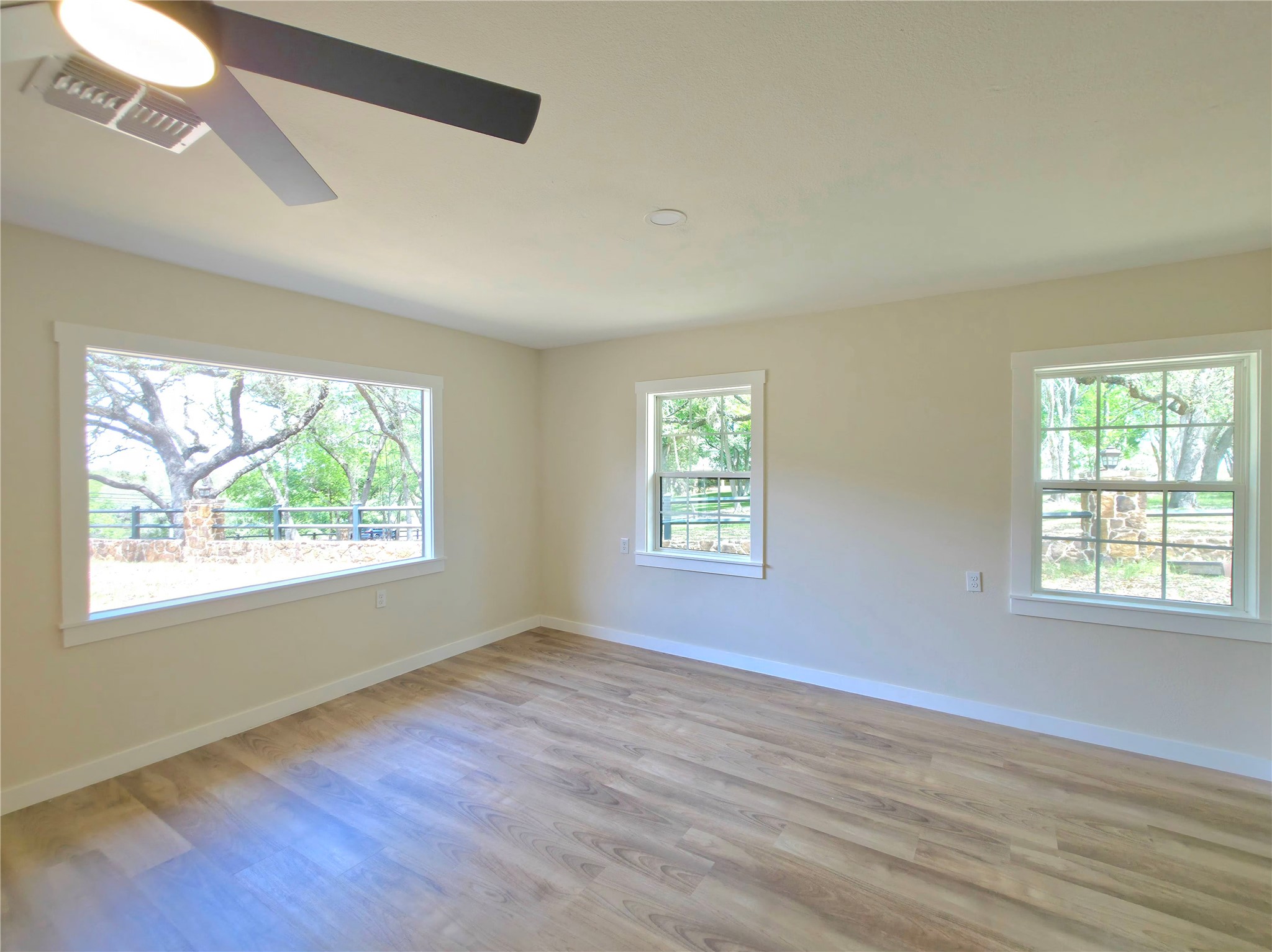 109 Cernosek Road La Grange, TX 78945 - Photo 22 of 27