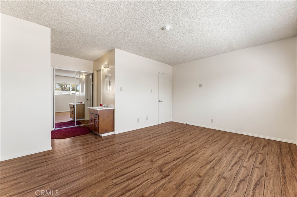 5530 Ackerfield Avenue, Unit 206 Long Beach, CA 90805 - Photo 18 of 33