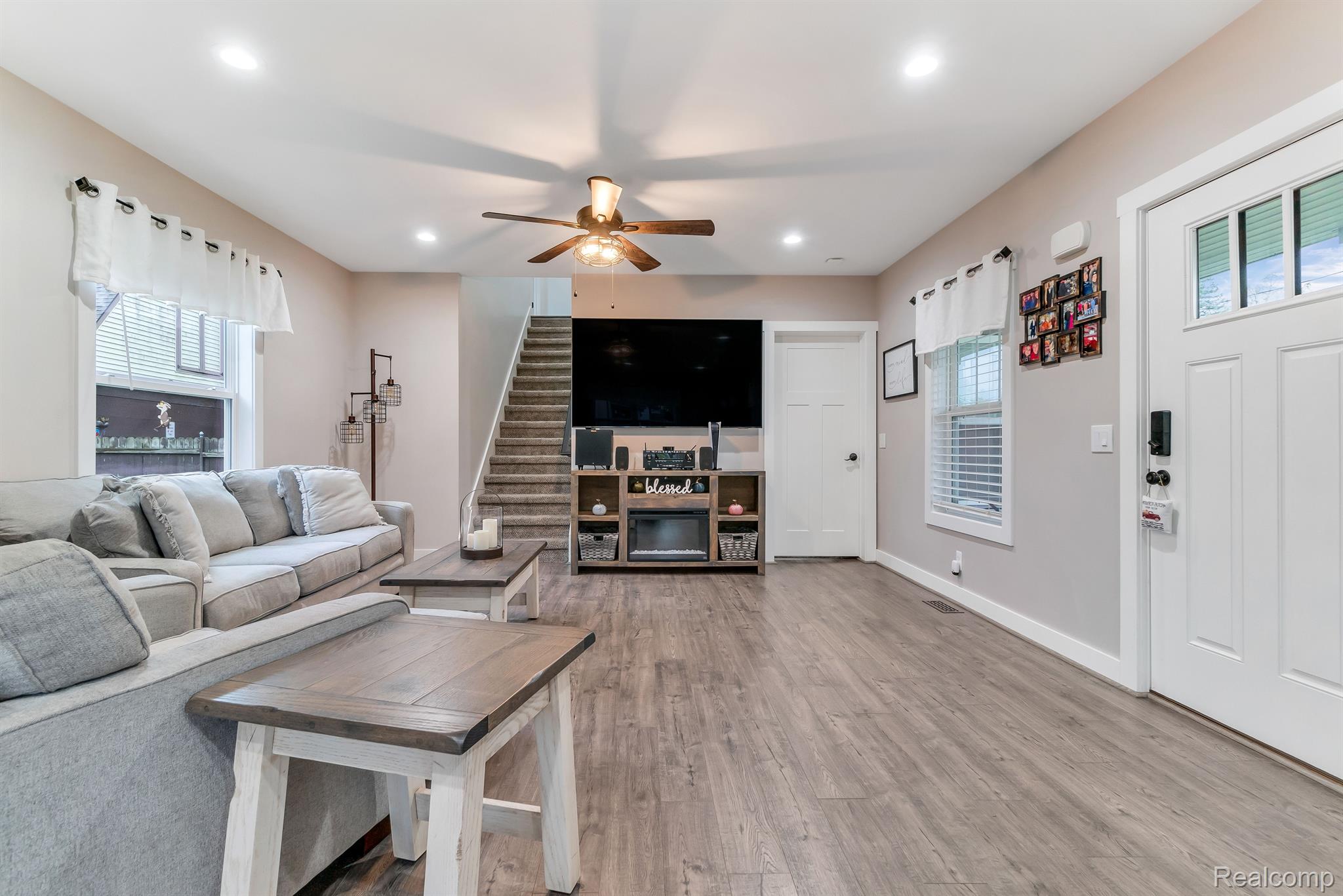10174 Hegel Road Goodrich, MI 48438 - Photo 10 of 28 Gallery Image 10