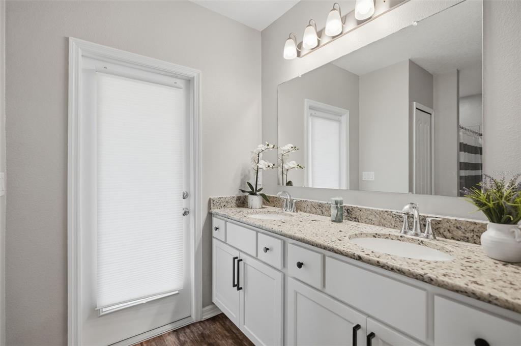 9025 Mazette Road Weeki Wachee, FL 34613 - Photo 34 of 100