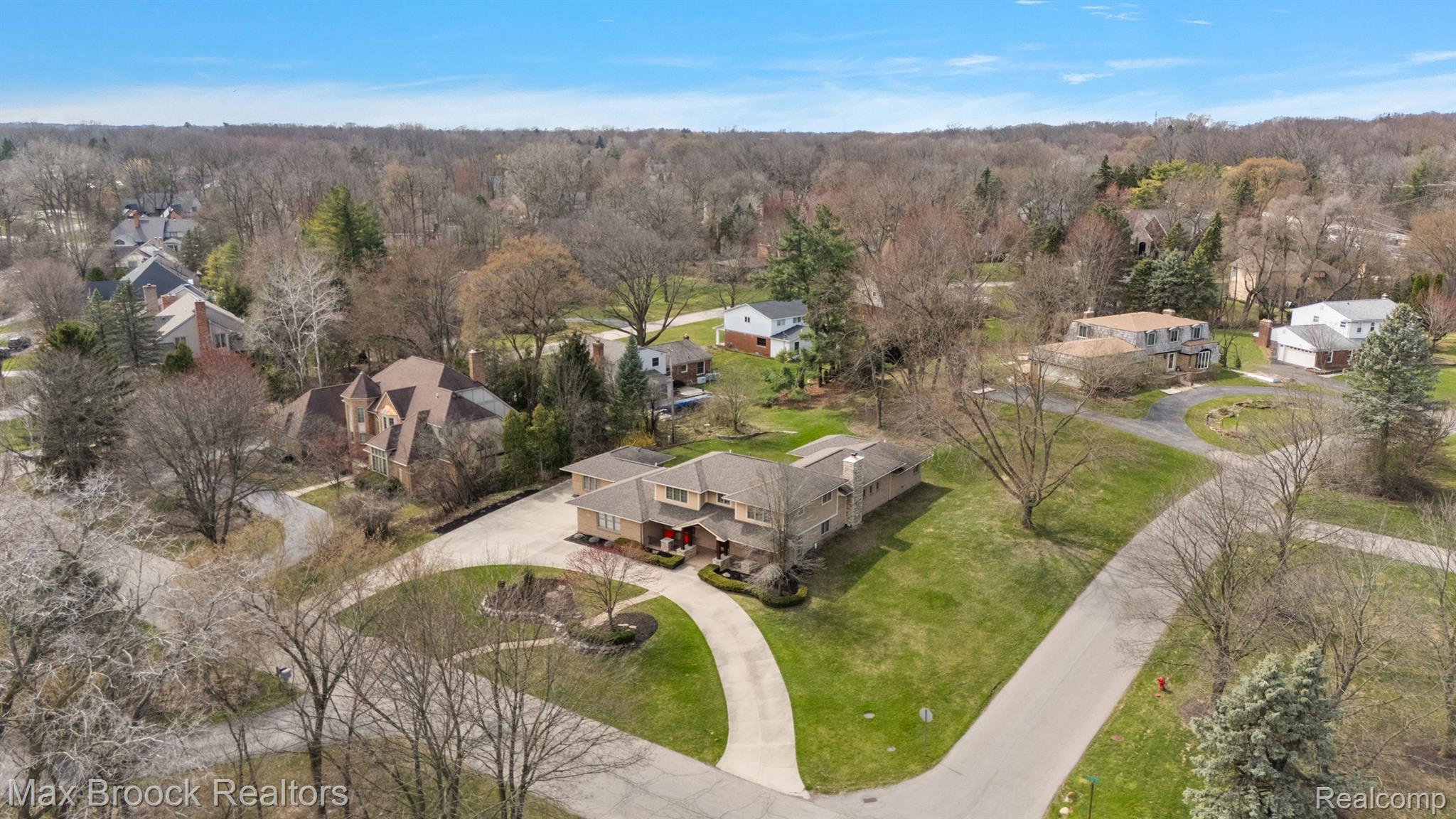 100 Devon Road Bloomfield Hills, MI 48302 - Photo 33 of 34 Gallery Image 33