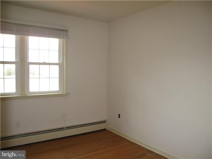 613 Landis Road Telford, PA 18969 - Photo 14 of 21 Bedroom 2