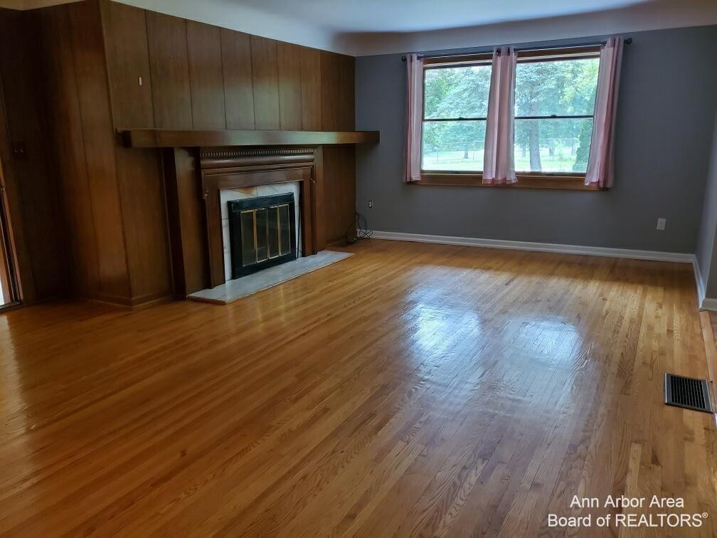 3242 Golfside Road Ypsilanti, MI 48197 - Photo 13 of 38 Photo 13
