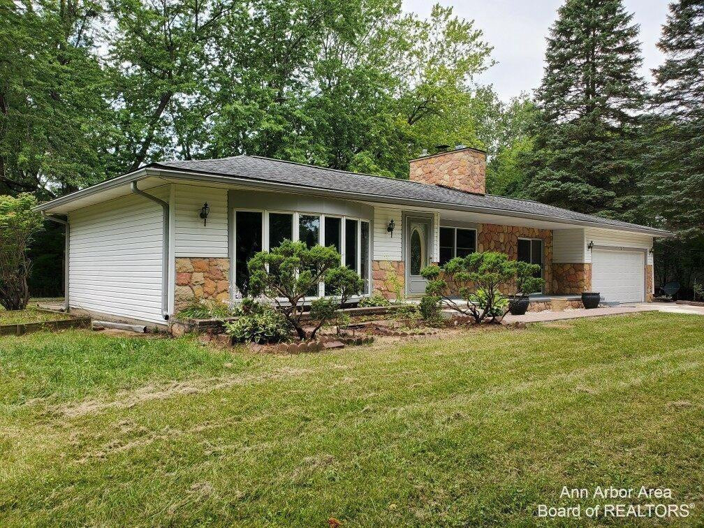 3242 Golfside Road Ypsilanti, MI 48197 - Photo 2 of 38 Photo 2