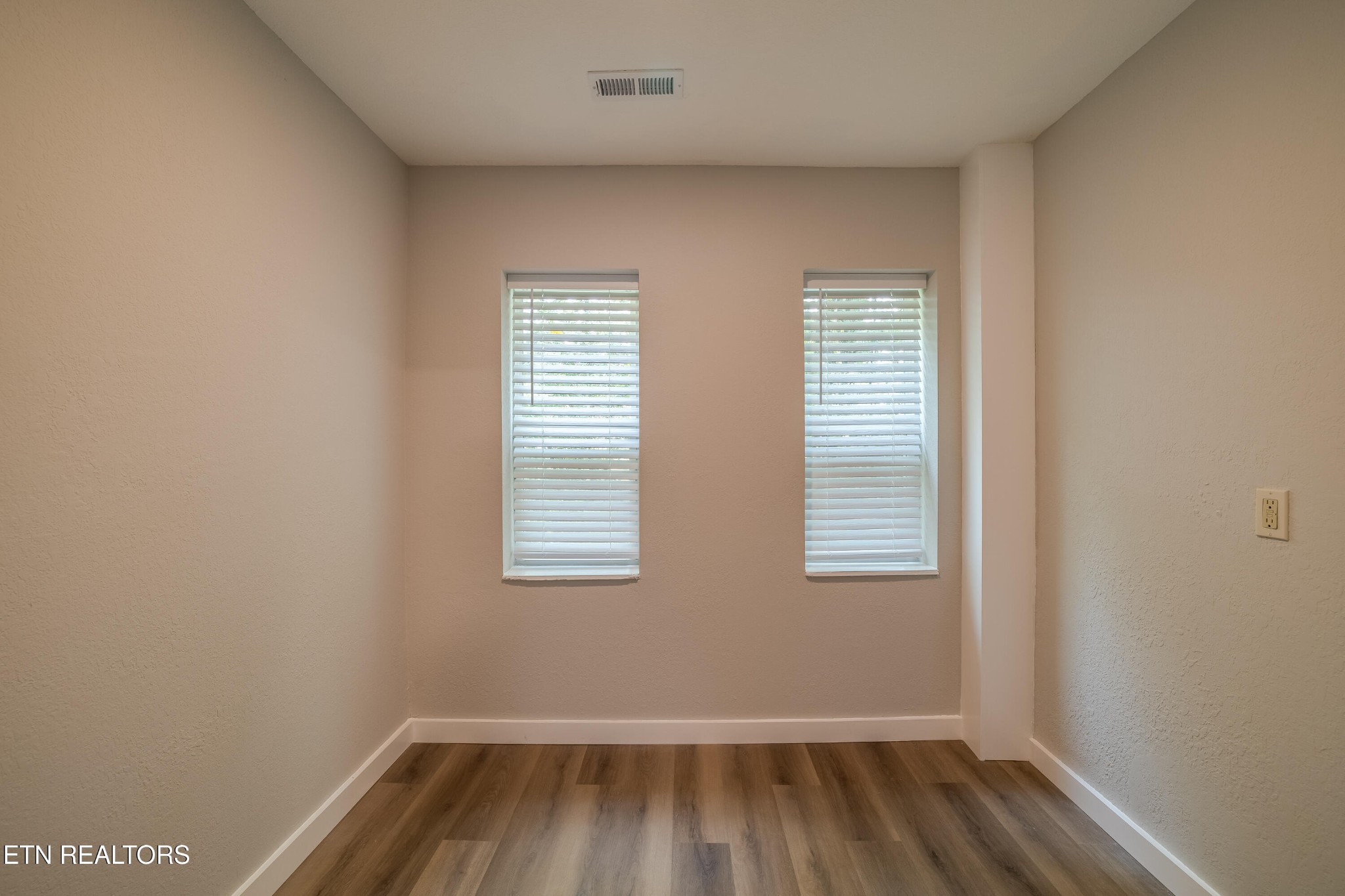 4707 Wildwood Road Maryville, TN 37804 - Photo 7 of 18 a view of room with window