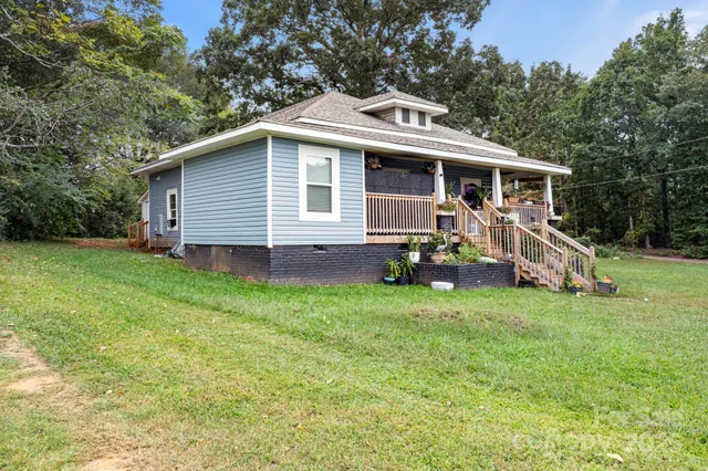 $625,000 | 229 West Liberty Street, Forest City, NC 28043