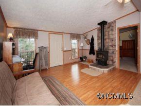 6108 Panther Creek Road Clyde, NC 28721 - Photo 4 of 14 Gallery Image 4