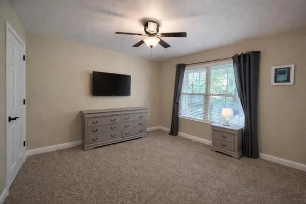 $2,000 | 5811 Roberts Road, Crestview, FL 32536