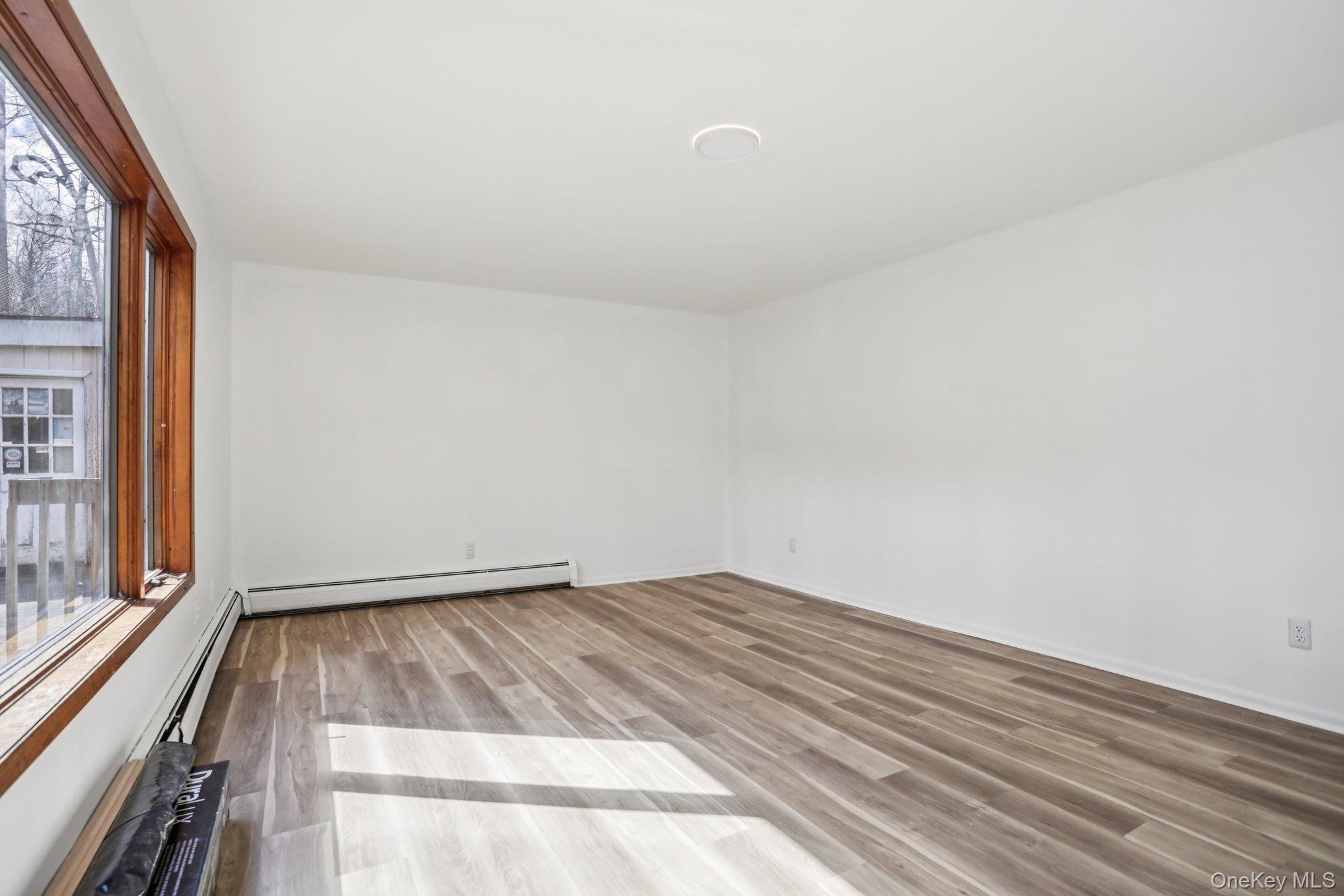 597 Saddle River Road Chestnut Ridge, NY 10952 - Photo 28 of 34