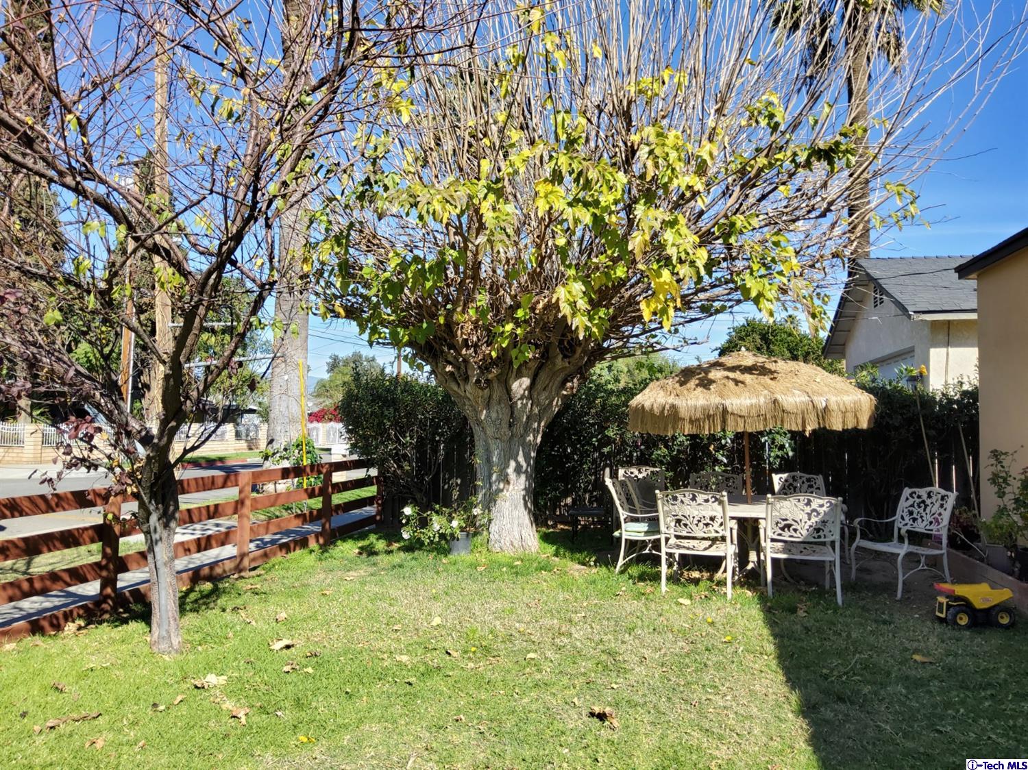 3608 Franklin Avenue Riverside, CA 92507 - Photo 3 of 41