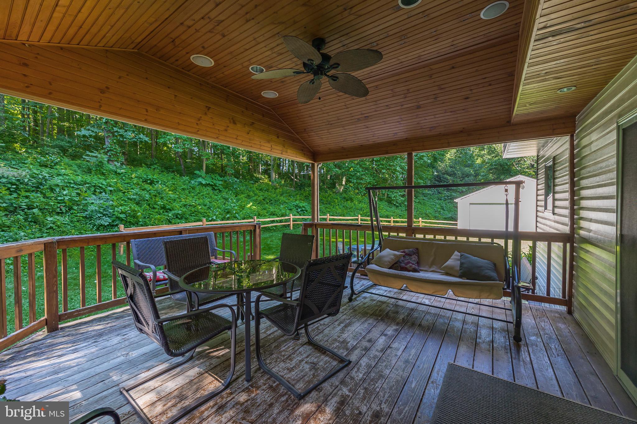 521 Franklin Road Bechtelsville, PA 19505 - Photo 6 of 49 Gallery Image 6