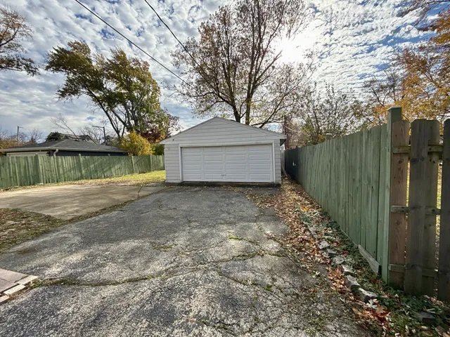 a house view with a outdoor space