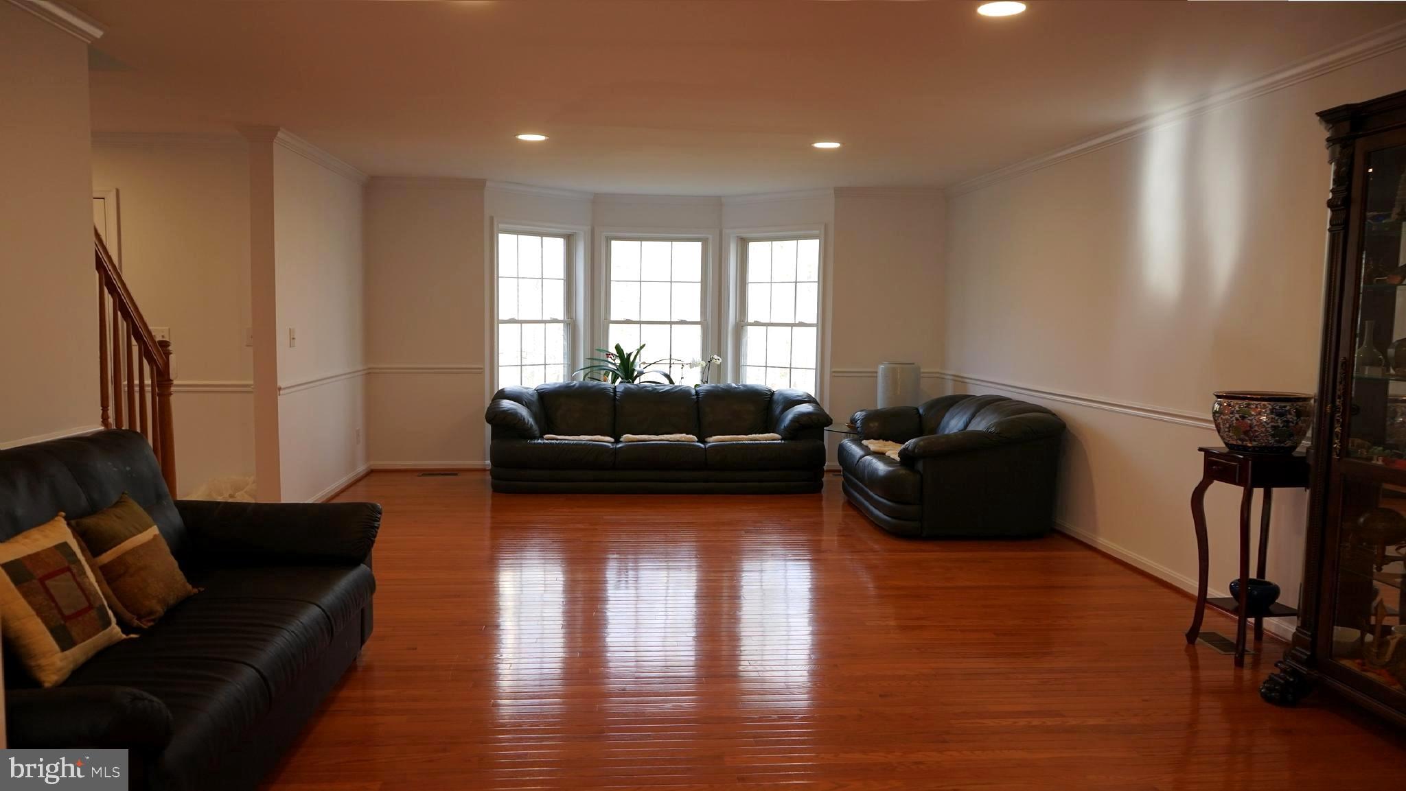 21 Hoy Road Stafford, VA 22556 - Photo 6 of 17 Living Room View 1