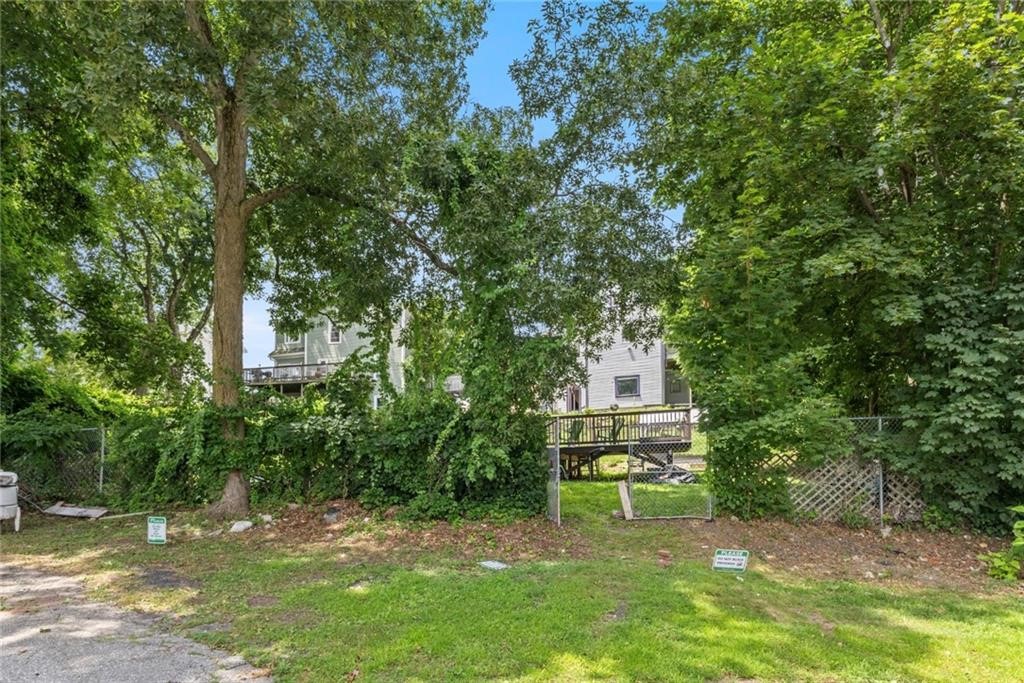 83 Summer Street Woonsocket, RI 02895 - Photo 33 of 36