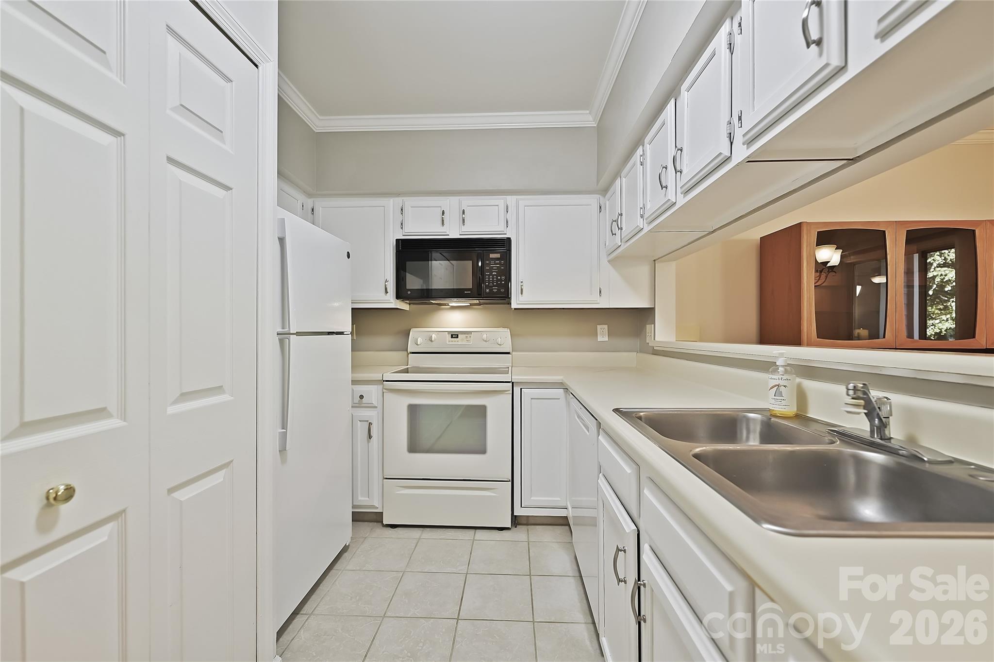 19901 Henderson Road, Unit C Cornelius, NC 28031 - Photo 17 of 32