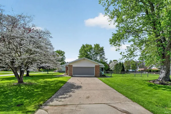 $324,900 | 51823 Cheryl Drive, Granger, IN 46530