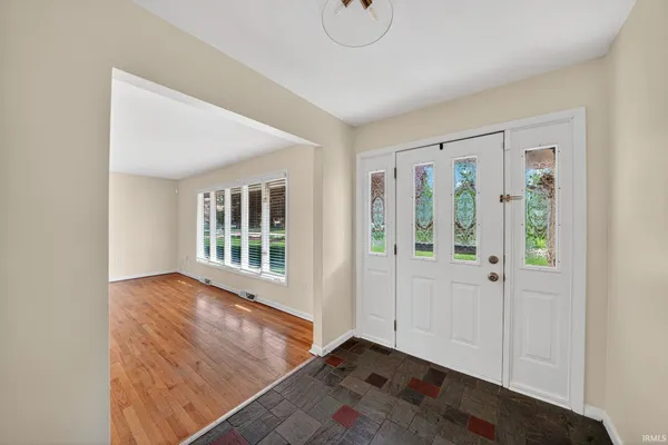 $324,900 | 51823 Cheryl Drive, Granger, IN 46530