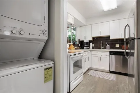 $1,950 | 5421 Constance Street, New Orleans, LA 70115