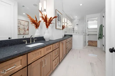 $1,749,000 | 604 Edmund Street, Raleigh, NC 27604