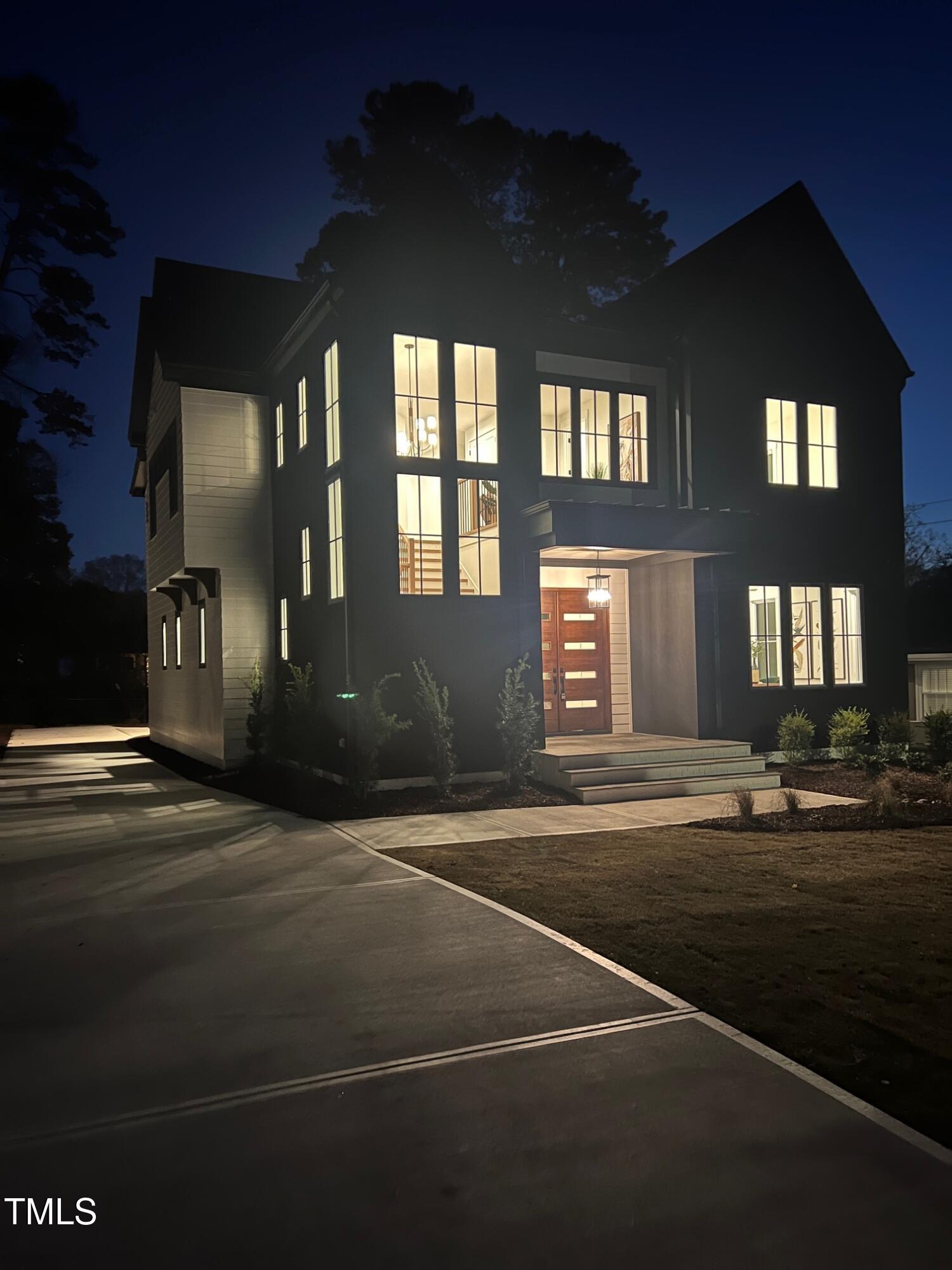 604 Edmund Street Raleigh, NC 27604 - Photo 68 of 70 Nighttime