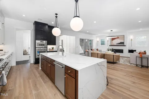 $1,749,000 | 604 Edmund Street, Raleigh, NC 27604