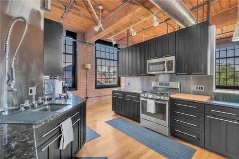 $785,000 | 18 Imperial Place, Unit 4G, Providence, RI 02903